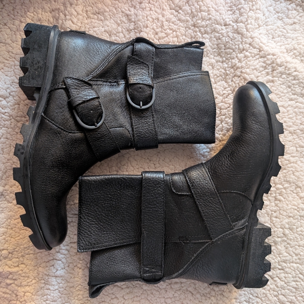 Sorel Phoenix Moto Black Slip-on Boot
